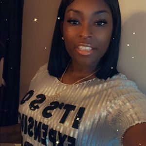 Meet your Posher, Briana